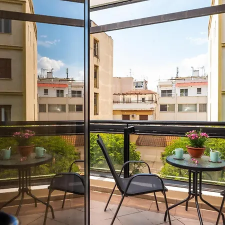 Royal Dream -kiki Volos