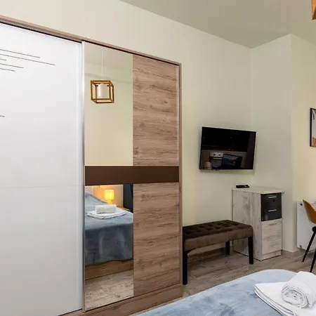 Apartment Royal Dream -kiki *