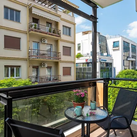 Royal Dream -kiki Apartment